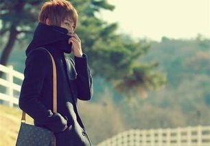 男生吃醋嫉妒强吻占有欲粘人精 男朋友占有欲太强怎么办