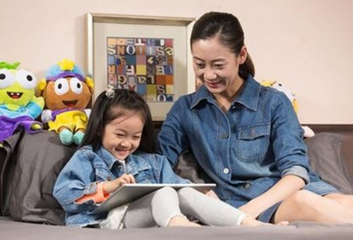 男生变成女儿身的电视剧 父母希望男孩变性为女孩