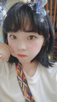 男生很突然的捏了我的脸一下 男生突然摸了我的脸一下是什么意思