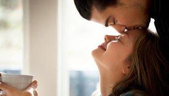 男生真正喜欢女生的表现 男人喜欢你藏不住的表现