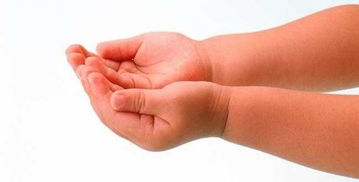 男生手小是不是不行 男人手小好不好呀