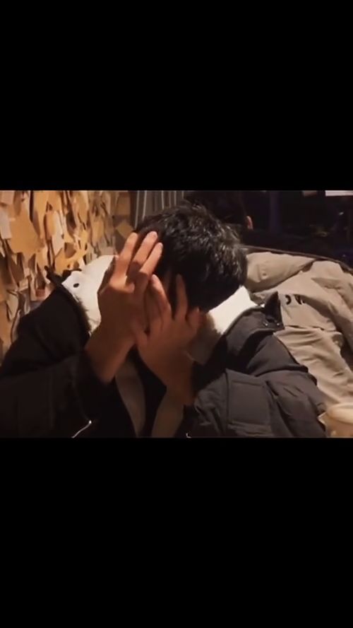 男生提分手女生不纠缠不挽留 男生主动提分手会后悔吗