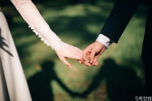 男生眼中女生可爱的行为 让男生极度有好感的女生