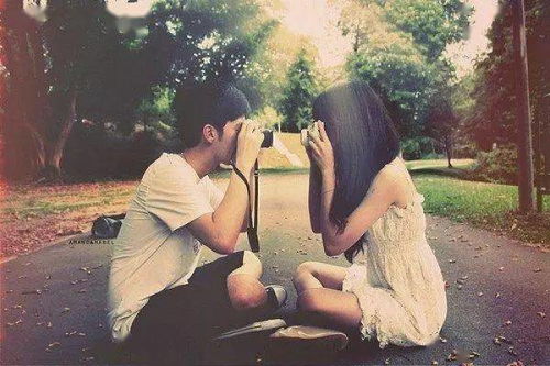 男生暗示想追你的表现 男生想追你才问的问题