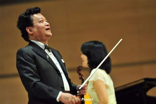 盛中国第一任妻子介绍 盛中国郑小瑛两人照片