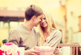 男生通过周围人打听女生 男人通过熟人打听女人情况