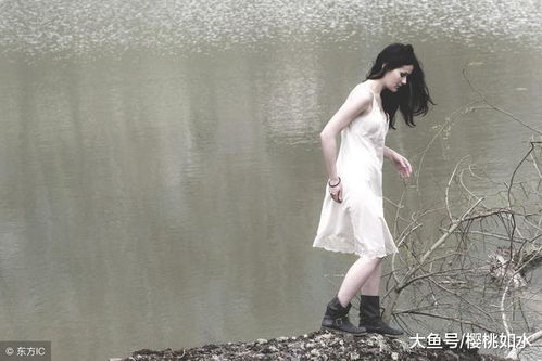 社交型男生喜欢文静的女生 外向开朗的男生喜欢什么样的女生