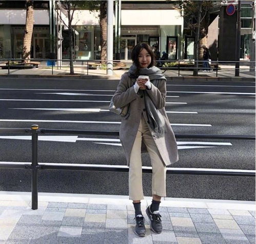 着装风格多变的女人 经常换穿衣风格的女生