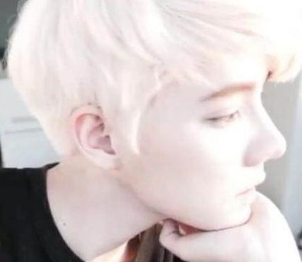 约会三次女生从不买单 第几次约会女方该买单