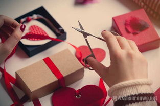 给女朋友第一个礼物买什么好 喜欢一个女孩子送什么礼物好