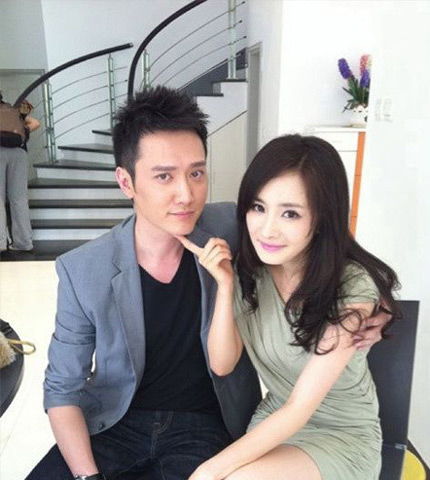 罗晋第二任妻子 冯绍峰第一任妻子是谁