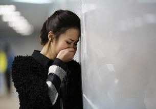 老公一打牌我就生气怎么办 老公经常打牌管不住了