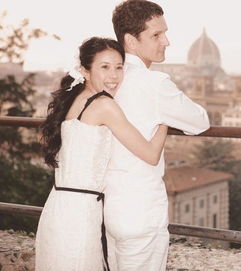 老公和二十多年前初恋联系怎么办 和初恋重逢送什么礼物