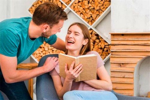 老公出门心里难受不舍 老公出远门的简短句子