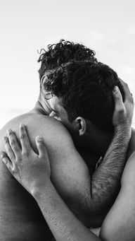 老公坚决离婚特别绝情 老公坚决要离婚谁劝都没有用