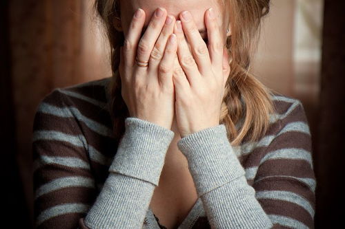 老公暴躁易怒让我很压抑 老公有点神经质脾气暴躁