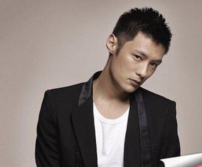 老公有成就时,该如何夸赞 夸赞男人优秀成熟稳重的句子