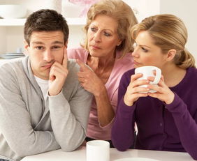 老公愚孝该不该离婚 老公愚孝应如何对待