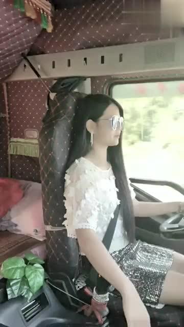 能吃苦的女人是人上人 长得漂亮又能吃苦的女生