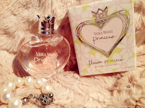 能让女人主动的香水有哪些 怎么才能让女人动情