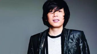 老狼的感情史 歌星老狼妻子的照片大全