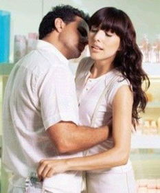 背着老公存了30万私房钱 婚姻中女人背着老公存私房钱