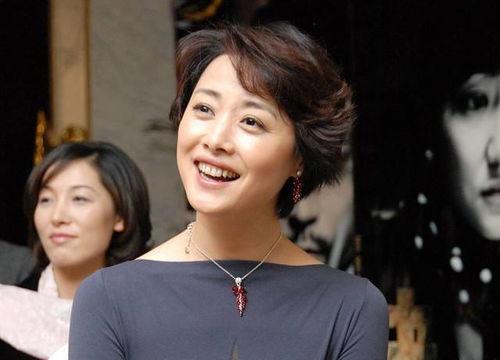 董倩的第一任老公 演员董晴老公是谁