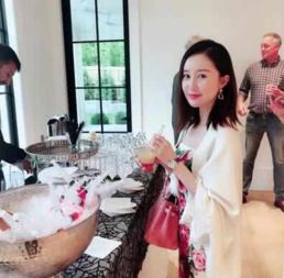舒畅的真正老公结婚照 舒畅结婚 两个孩子