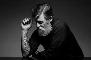 表扬老男人帅的词 赞美60岁男人帅气的词