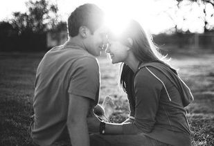 被男人藏心底的女人幸福吗 男人极力隐藏爱意的表现