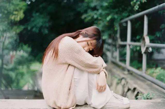 被伤害过的女人怎么走出感情阴影 如何挽回一个被你伤害的女人