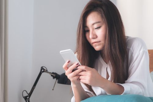 被女朋友拉黑多少天挽回合适 女朋友把我拉黑了还能挽回吗