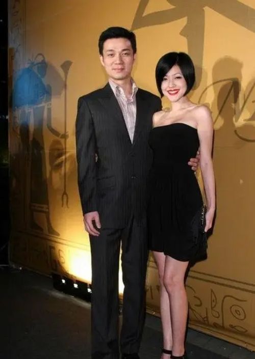 许雅钧上海女人是谁 许雅钧孩子是男孩