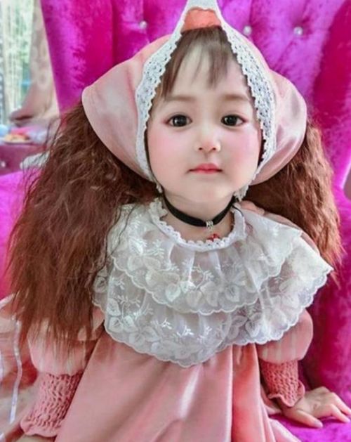 说一个女生长得像洋娃娃 女生长得像洋娃娃漂亮吗