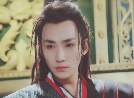 赞美女人漂亮的句子简短 赞美一个女人的美貌