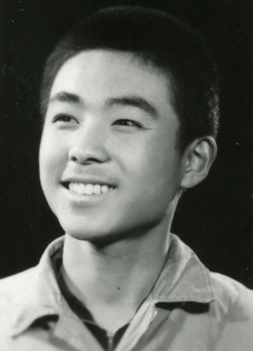 谢园的第一任妻子照片 谢园妻子