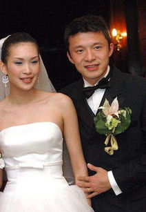 谢晖现任妻子是谁 谢晖第一任老婆