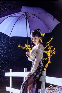 赞美女人的话经典词 如何去赞美一个女人