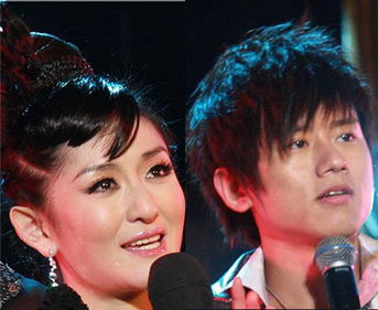 谢娜从来不让张杰叫老公 谢娜摔倒张杰立马抱住的视频