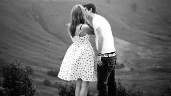 赞美女人美丽不老的句子 赞美容颜依旧的句子