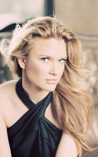 贾斯汀马斯克妻子 马斯克第一任妻子贾斯汀现状照片