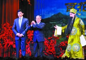 谭正岩的现任妻子 谭正岩儿子叫什么