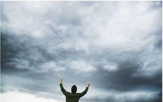 赞美男人顾家爱老婆 表扬一个男人爱妻的话语