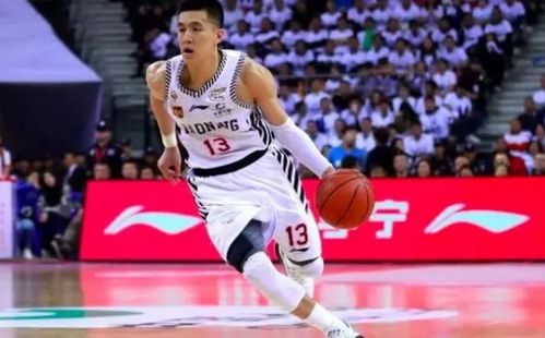 郭艾伦有女朋友了吗 郭艾伦抽烟吗