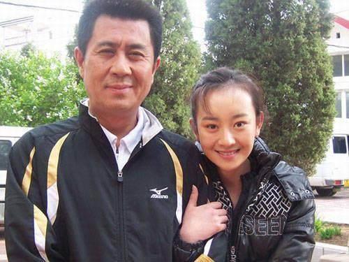 郭凯敏第二任妻子照片 郭凯敏妻子刘春晓图片