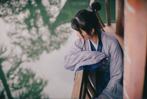 陌上花开是对前任的爱吗 一个女人发心情说陌上花开