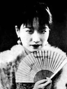 陆小曼的三个男人 陆小曼一生最爱的人