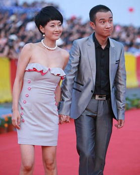 马伊琍现任老公是谁 马伊琍有三个孩子吗