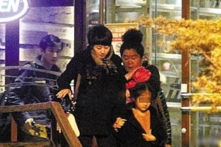 马伊琍的三任老公都是谁 马伊琍第一个孩子是谁的