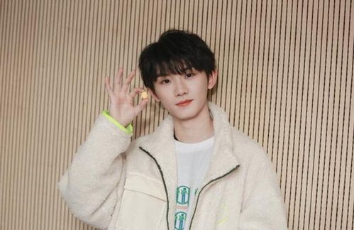 马嘉祺喜欢了9年的女生照片 马嘉祺初吻给了谁